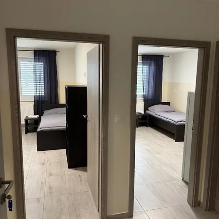 Aparthotel Work 3*